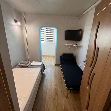 Miva Apartments 曼加利亚 外观 照片