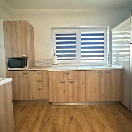 Miva Apartments 曼加利亚 外观 照片